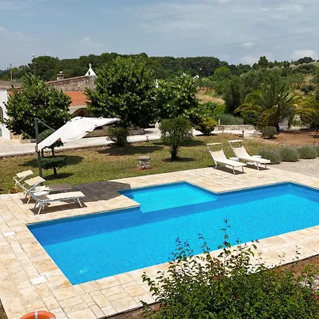 Trullo Alba *