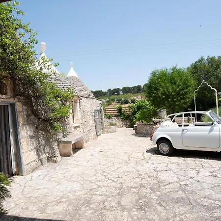 Trullo Alba 빌라 치스테르니노