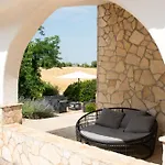 Trullo Alba *