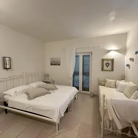 Trullo Alba Cisternino