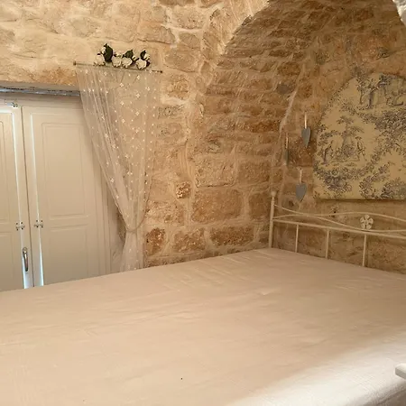 Trullo Alba * Cisternino