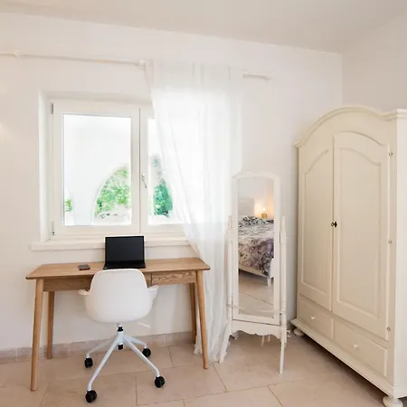 Trullo Alba * Cisternino